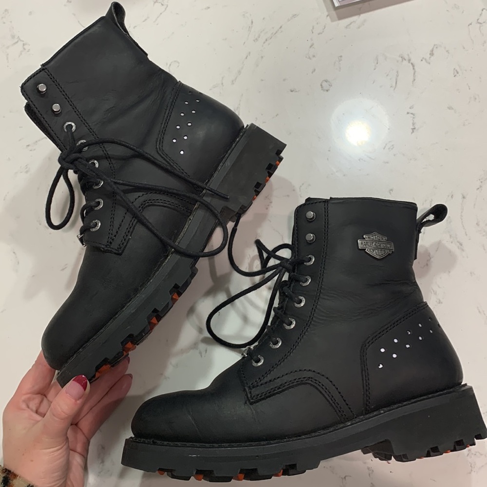 Harley Davidson Lace Up Leather boots - Picture 3 of 17